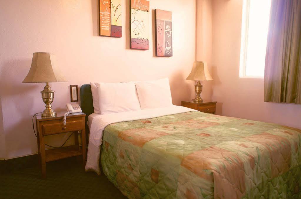 Hotel Del Norte Mexicali Bagian luar foto